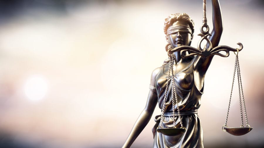 reparación daño via penal