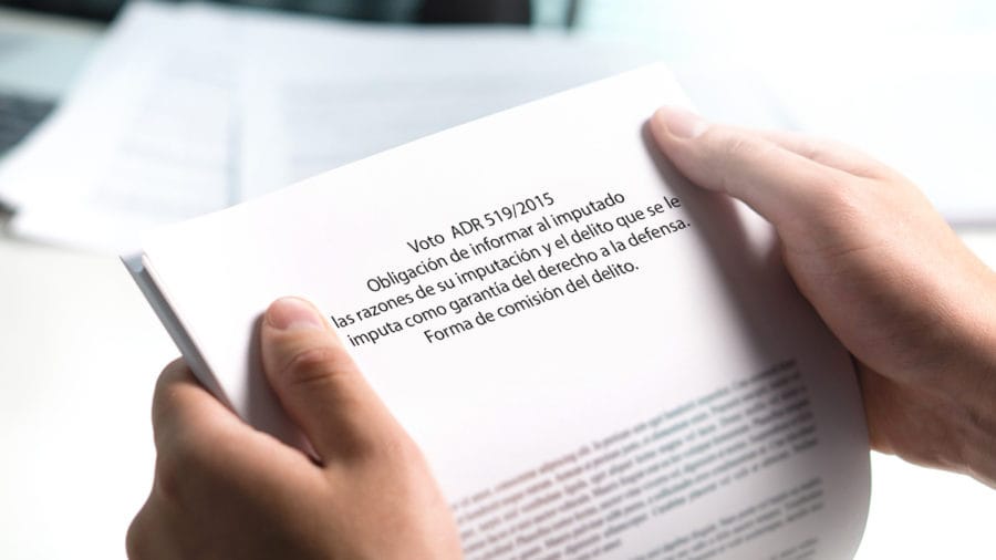 obligación de informar al imputado