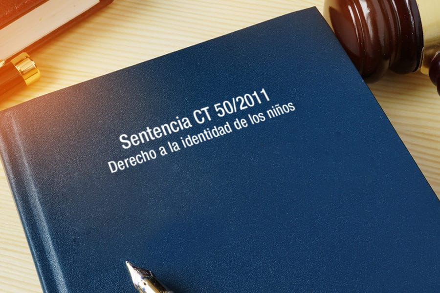 DERECHO A IDENTIDAD DE NIÑOS