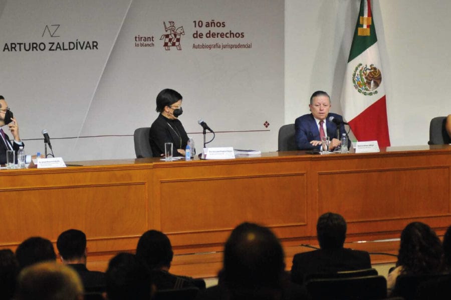 10 años de derechos autobiografía jurisprudencial